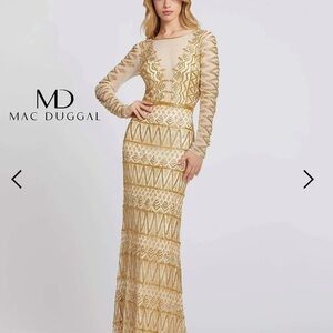 Mac Duggal Gold Long Sleeve Dress(NWT) size 6